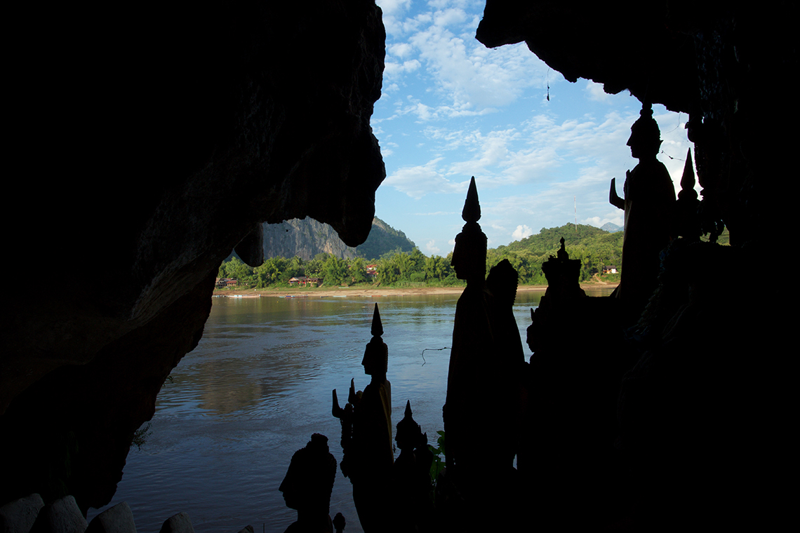 Pak Ou Cave Visit