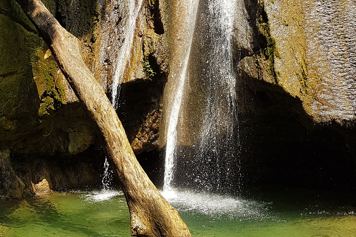 Tadmok Waterfall